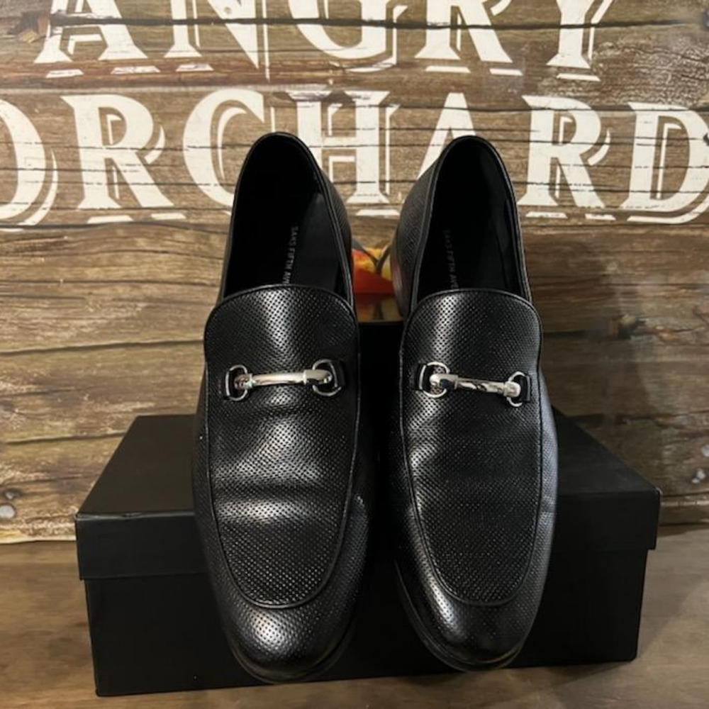 LEATHER LOAFERS Slip-on Shoes